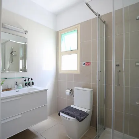 Elysia Park 14 - Modern 2br - Pool & Fitness- Prázdninový dům *