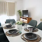Elysia Park 14 - Modern 2br - Pool & Fitness- *