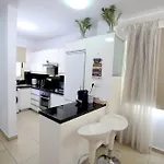 Elysia Park 14 - Modern 2br - Pool & Fitness- *